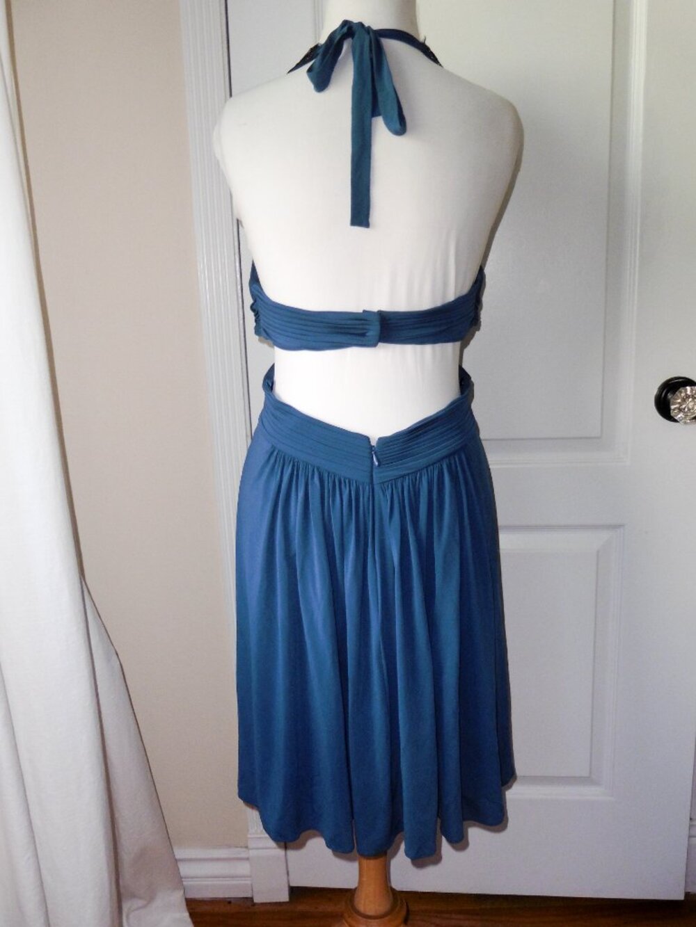 BCBGMaxazria Embellished Sequin Side/Back Cut-Outs Dress Medium? Y2K Vintage - Picture 3 of 8